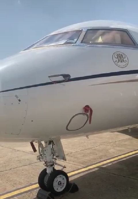 Challenger 601 (Private jet)